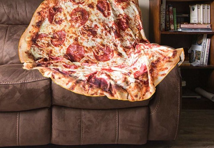 Very Realistic Pizza Blanket